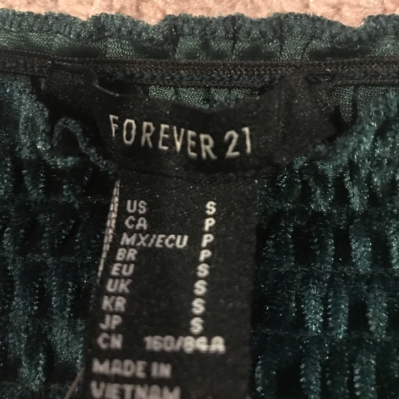 Forever 21 Emerald green off the shoulder top!! - Picture 5 of 5
